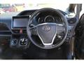 2014 Toyota Voxy