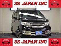 2013 Nissan Serena