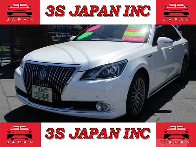 2013 Toyota Crown Majesta