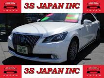 2013 Toyota Crown Majesta