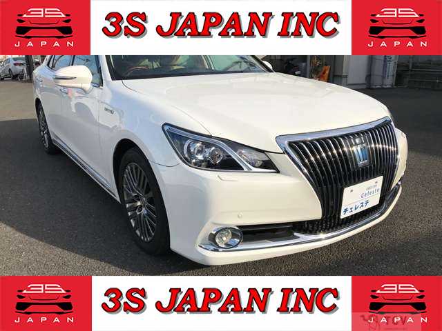 2013 Toyota Crown Majesta