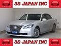 2013 Toyota Crown Majesta