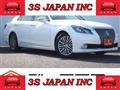 2014 Toyota Crown Majesta