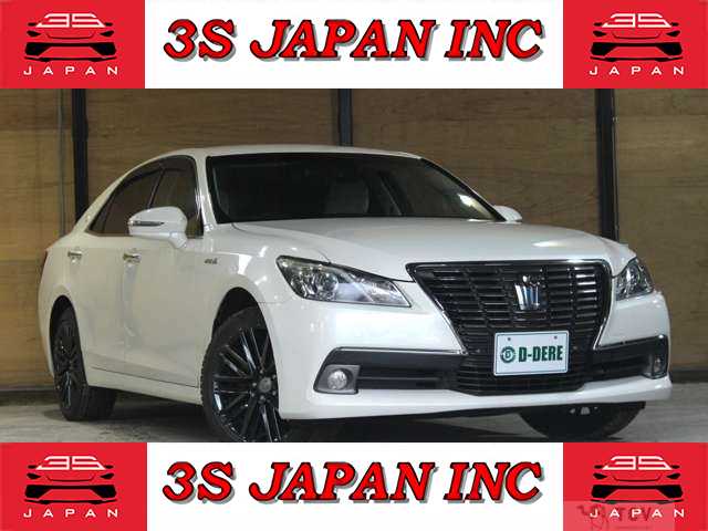 2014 Toyota Crown Royal Series