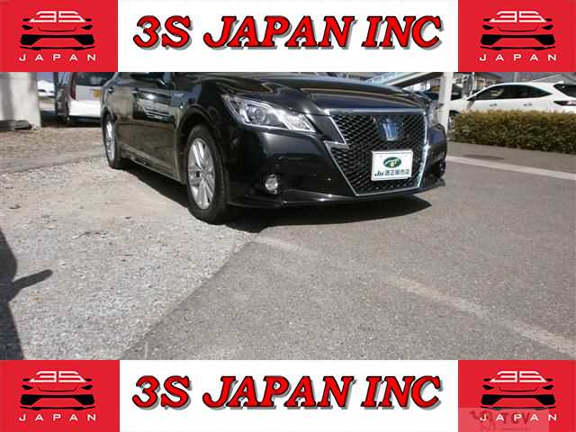 2013 Toyota Crown Athlete Series