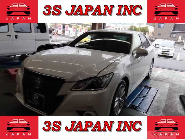 2013 Toyota Crown Athlete Series