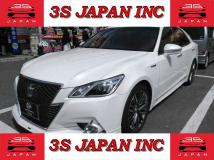 2013 Toyota Crown Athlete Series
