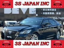 2013 Toyota Crown Athlete Series
