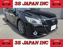 2013 Toyota Crown Hybrid