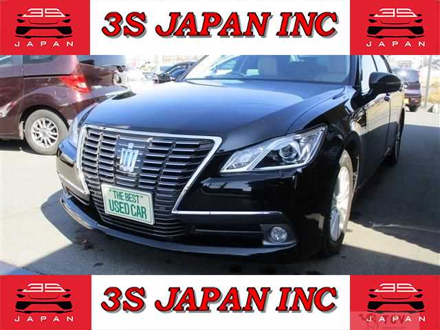 2014 Toyota Crown Royal Series
