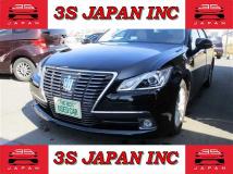 2014 Toyota Crown Royal Series