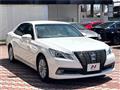 2013 Toyota Crown Hybrid
