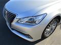 2014 Toyota Crown Royal Series