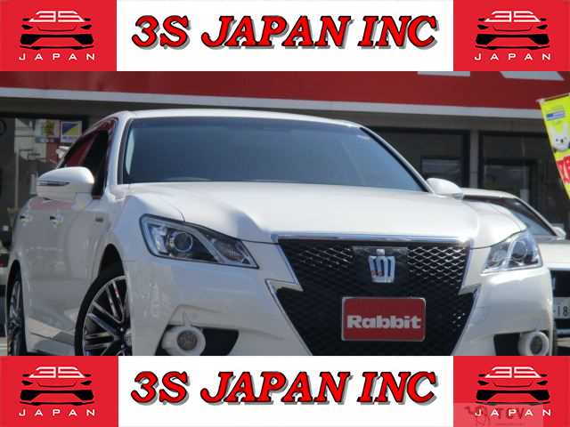 2014 Toyota Crown Hybrid