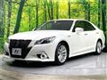 2013 Toyota Crown Hybrid