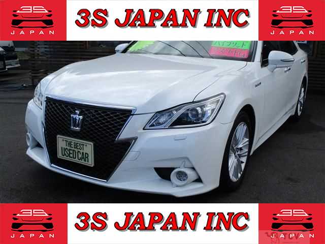 2013 Toyota Crown Athlete Series
