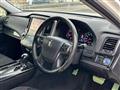 2013 Toyota Crown Hybrid