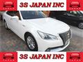 2014 Toyota Crown Hybrid
