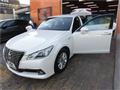 2014 Toyota Crown Hybrid