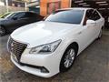 2014 Toyota Crown Hybrid