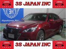 2013 Toyota Crown Hybrid