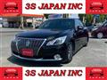 2013 Toyota Crown Royal Series