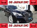 2013 Toyota Crown Athlete Series
