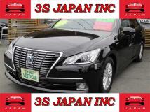 2014 Toyota Crown Royal Series