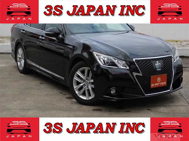 2013 Toyota Crown Athlete Series