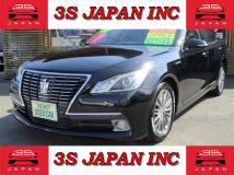 2014 Toyota Crown Royal Series