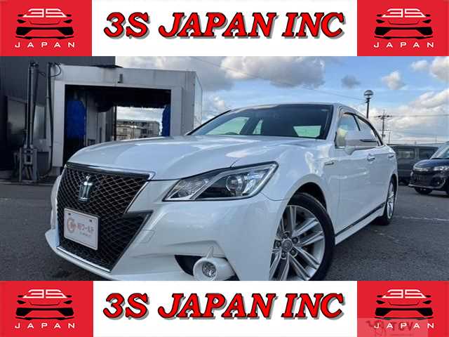 2013 Toyota Crown Athlete Series