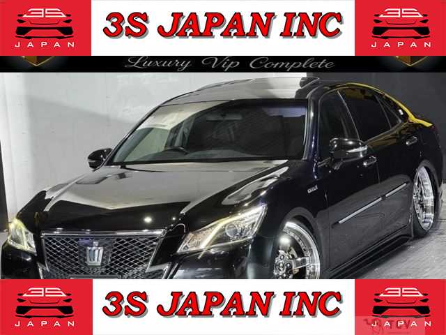 2013 Toyota Crown Athlete Series