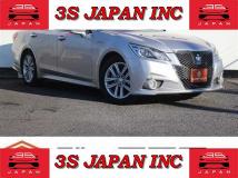 2013 Toyota Crown Athlete Series
