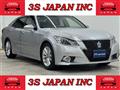 2013 Toyota Crown Athlete Series