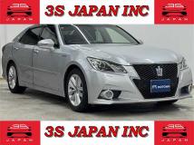 2013 Toyota Crown Athlete Series