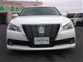 2013 Toyota Crown Hybrid