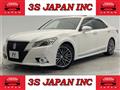 2013 Toyota Crown Hybrid
