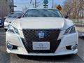 2013 Toyota Crown Hybrid