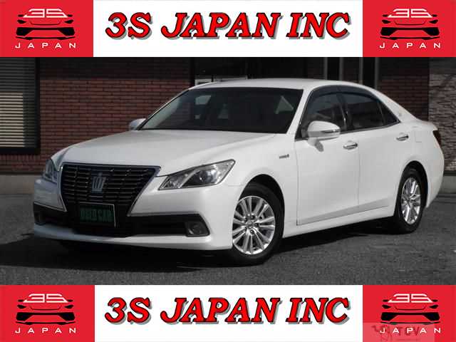 2014 Toyota Crown Royal Series