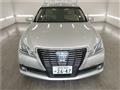 2013 Toyota Crown Hybrid