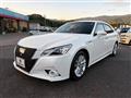 2014 Toyota Crown Hybrid