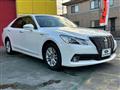 2013 Toyota Crown Hybrid
