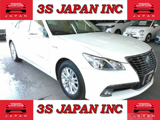 2013 Toyota Crown