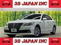2013 Toyota Crown Hybrid