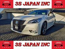 2013 Toyota Crown