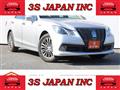 2013 Toyota Crown Royal Series