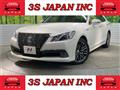 2013 Toyota Crown Hybrid