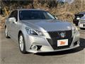 2014 Toyota Crown Hybrid