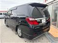 2014 Toyota Alphard Hybrid