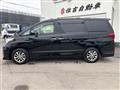 2014 Toyota Alphard Hybrid